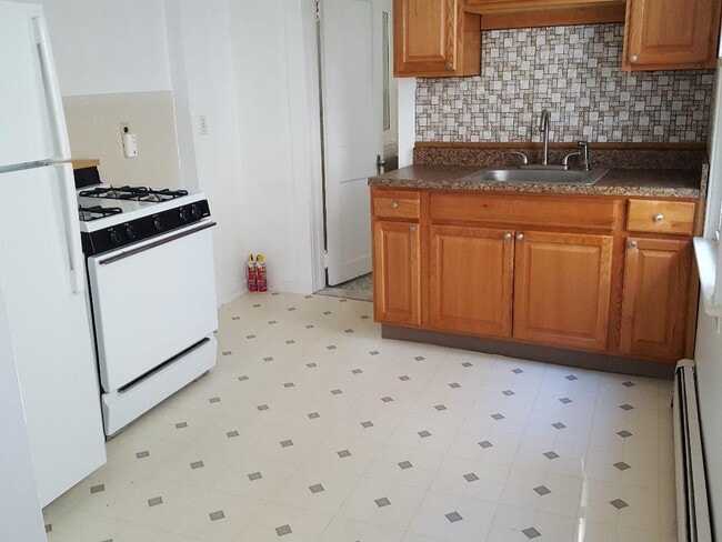 Photo - 316 Saint John St Unit 1F