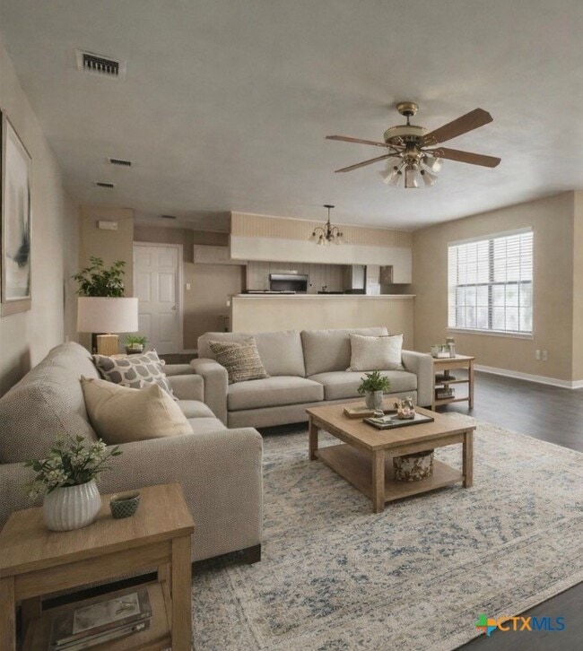 Photo - 113 Stonewood Pl