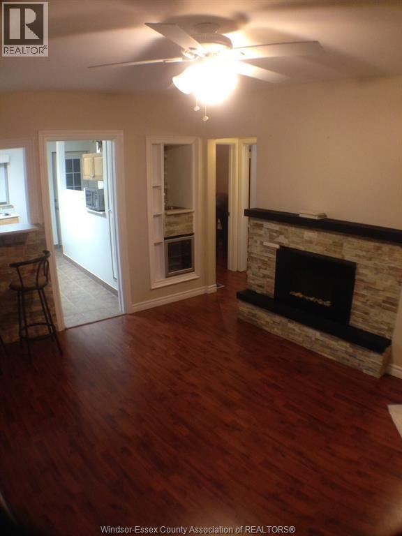 Photo - 1819 Byng Rd