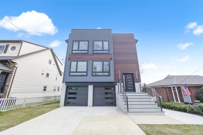 Building Photo - 270 Lafayette Ave Unit 2