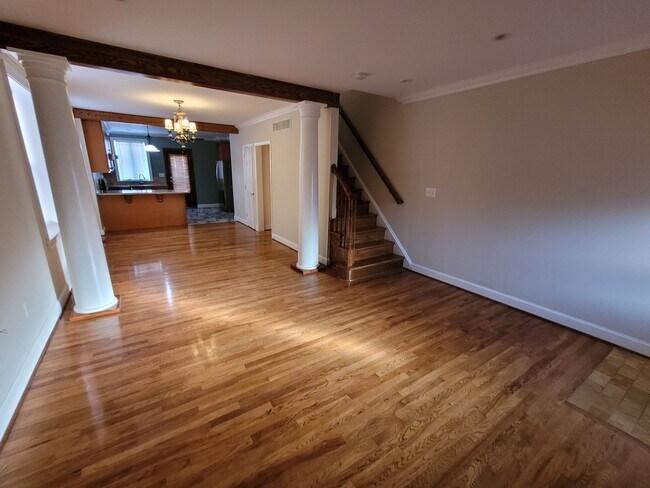 Photo - 333 Folcroft St