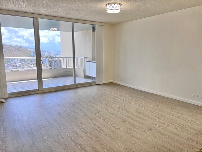 Photo - 1212 Nuuanu Ave Unidad 3810