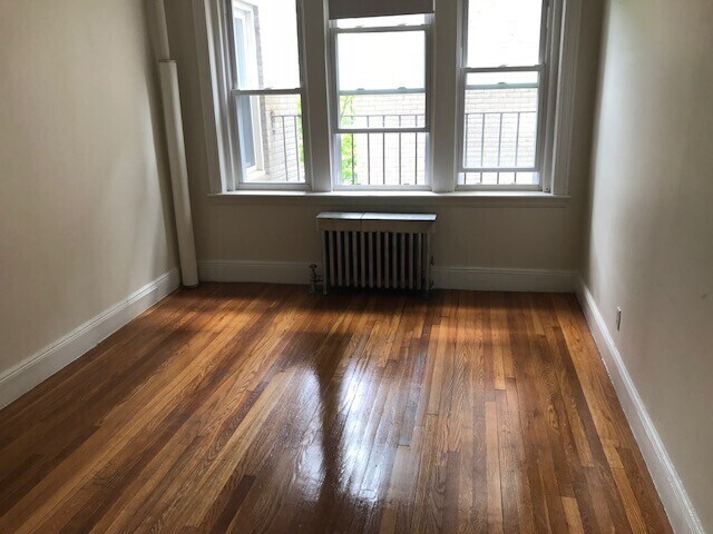 Photo - 1715 Commonwealth Avenue