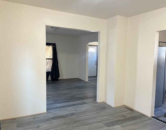 Photo - 1027 S Chicago Ave