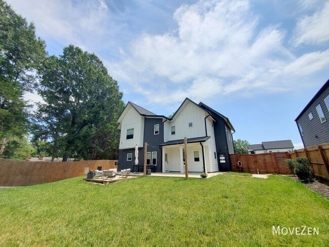 Photo - 5018 Double Lakes Dr