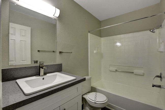 Photo - Sunset Hills