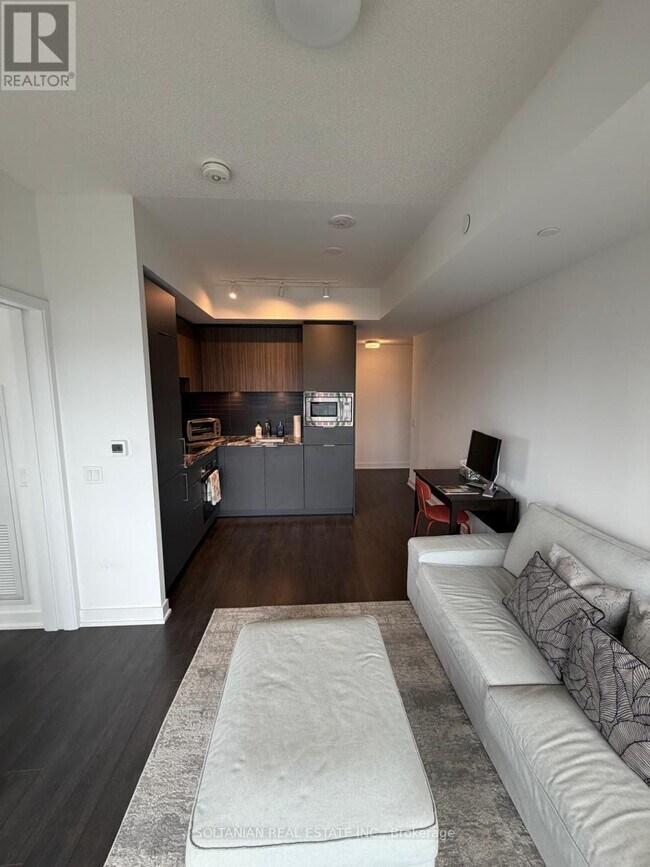 Photo - 20 O'Neill Rd Unit 1220