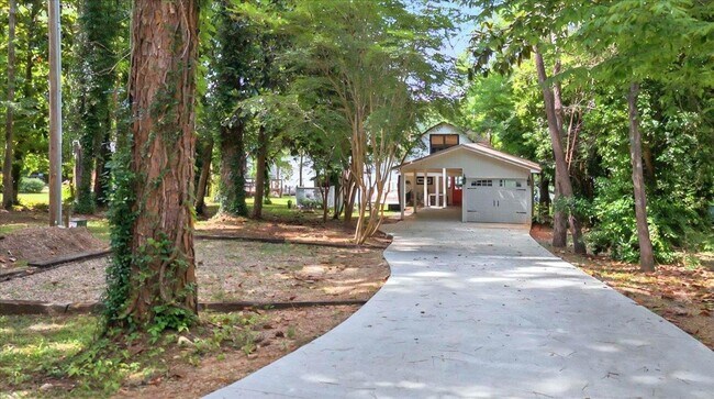 Photo - 1645 Tallavana Trail