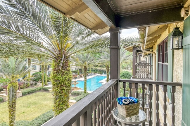 Photo - 955 Registry Blvd
