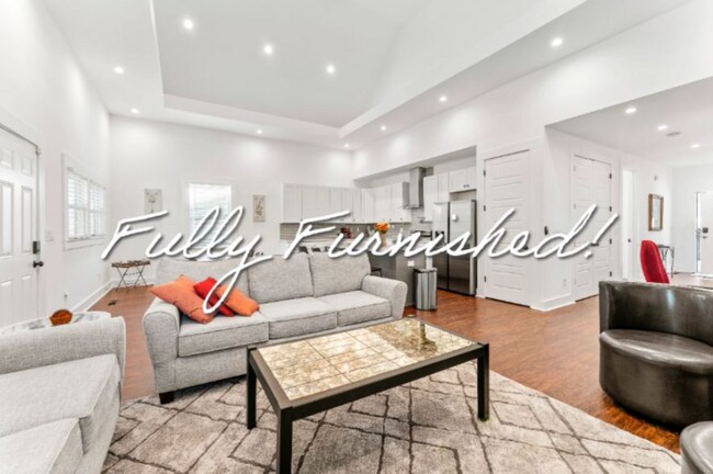 Photo - 965 Ashby Grove SW