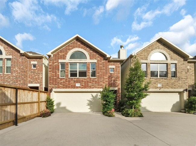 Building Photo - 3633 Main Plaza Dr
