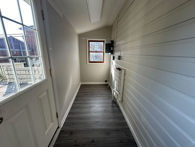 Photo - 136 S 4th St Unidad 136 S. 4th St. - 2