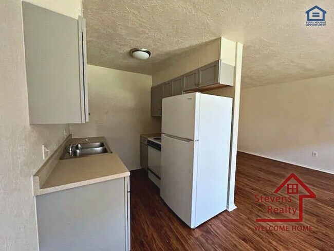 Photo - 1502 NW Kingsbury Ave Unit 27