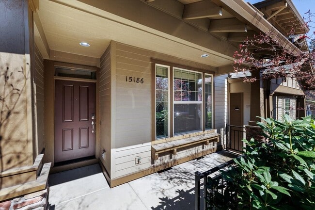 Front Door & Porch - 15186 SW Canyon Wren Way