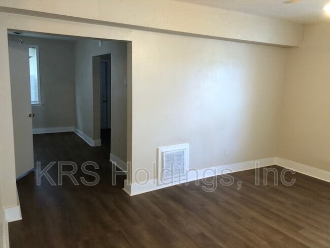 Photo - 1032 37th St