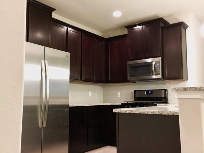 Photo - 2304 S Lakeline Blvd Unit 454