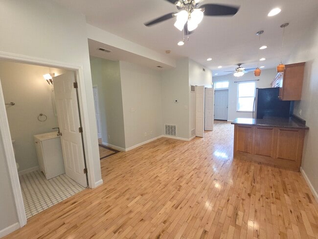 Photo - 3134 Arsenal St Unidad 3134 A