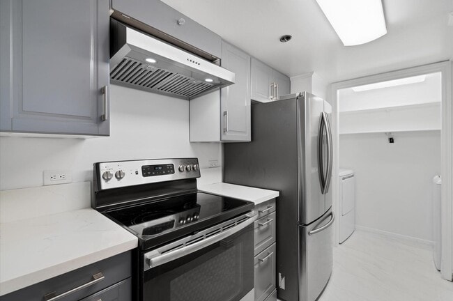 Photo - 3525 Sage Rd Unit 1709