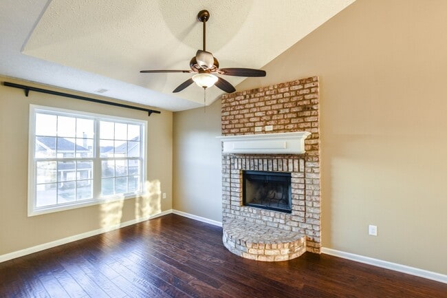 Photo - Dog Friendly Three Bedroom!