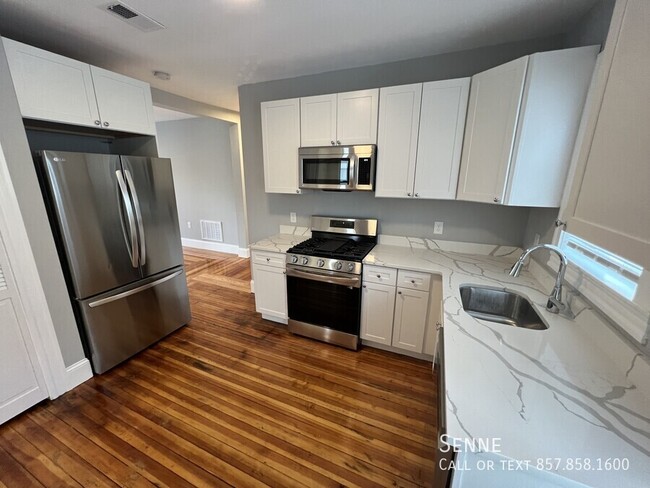 Spacious 4-Bed, 2-Bath in Somerville – Ava... - Spacious 4-Bed, 2-Bath in Somerville – Ava... Apartamento Unidad 3R