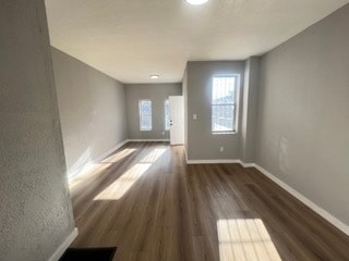Photo - 747 E Locust Ave
