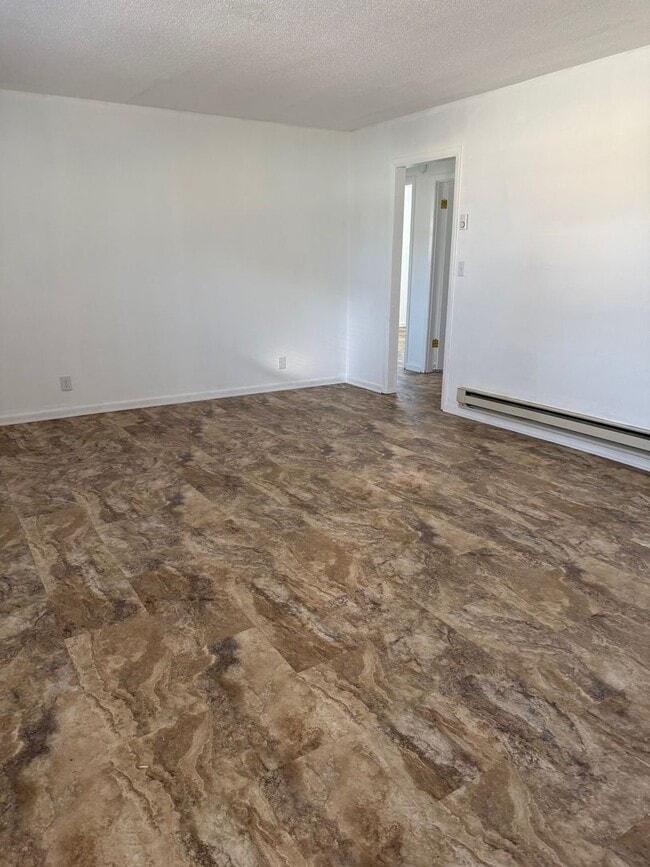 Photo - 104-104 N Birchwood Dr Unit 104 Birchwood Dr