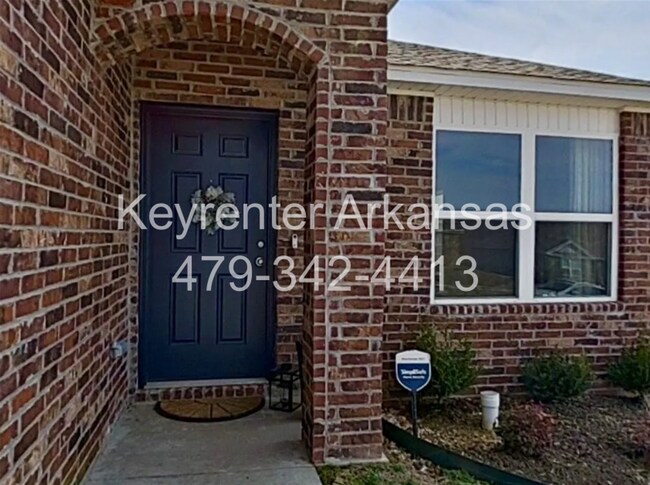 Photo - Stylish 3 Bed / 2 Bath with Open Layout & Backyard Retreat
