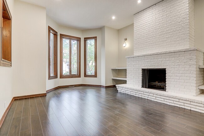 Photo - 190 Seaton St Unit Main