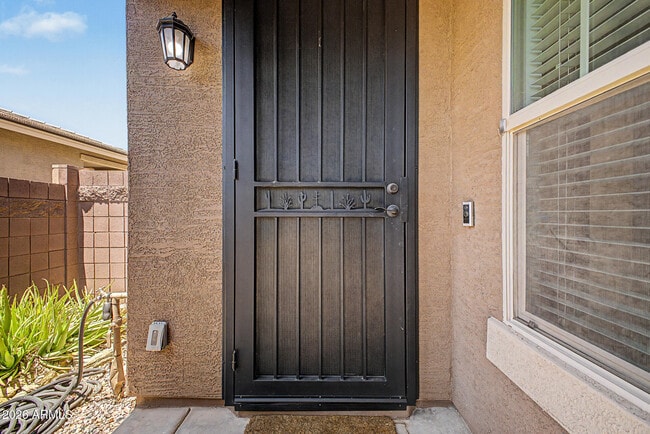 Photo - 1360 W Joshua Tree Ave