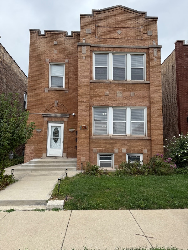 Building Photo - 6030 W Addison St Unit 6030 W. Addison 1fl Rental