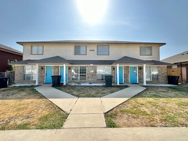 4300 July Drive, Killeen, Texas - 4300 July Drive, Killeen, Texas Apartamento Unidad A