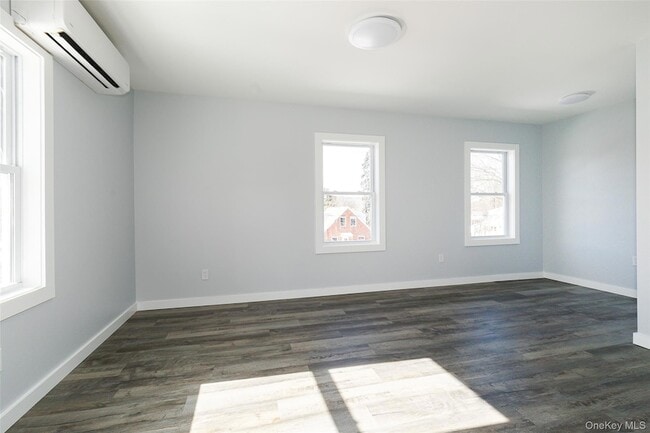 Photo - 68 Clark St Unit 2nd floor