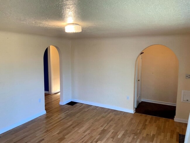 Photo - 4 Bedroom, 1.5 Bath House Unidad 1771 Lawrence Street