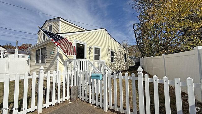 Building Photo - 308 Marz Way Rental