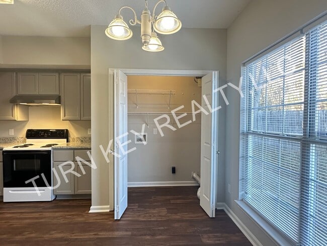 Photo - Townhome for rent in Alabaster