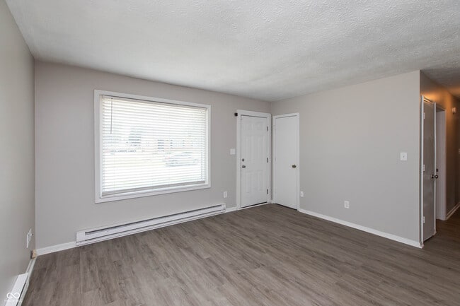 Photo - 9410 Meadowlark Dr