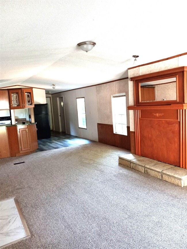 Photo - 5800 Lillian Hwy