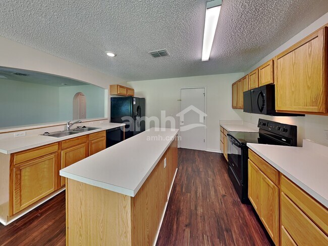 Photo - 3428 Alec Dr