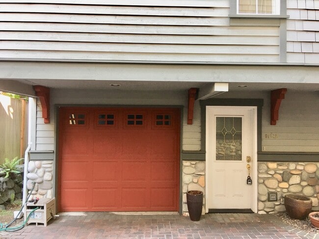 Photo - 6521 24th Ave NE