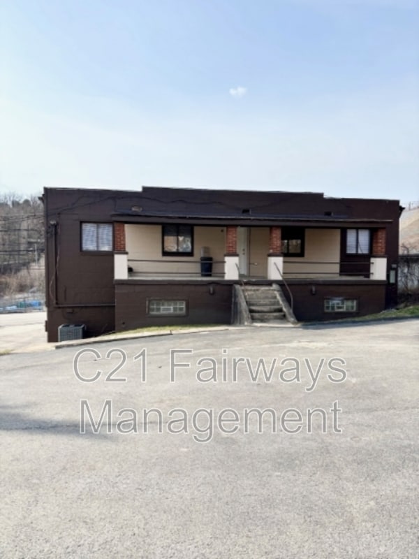 Building Photo - 10261 Center Hwy Rental