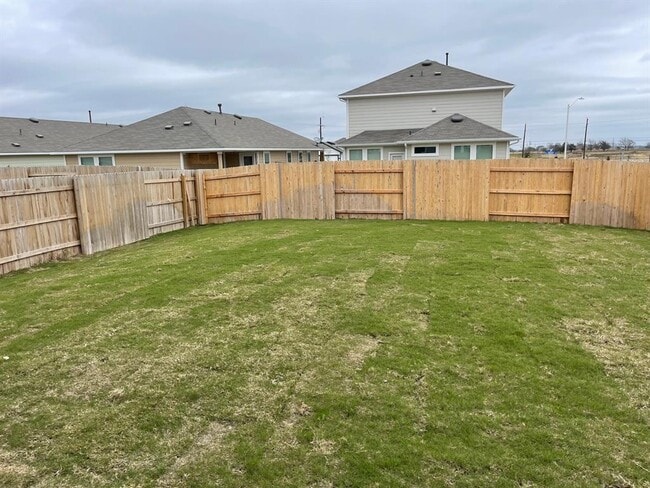 Photo - 100 Crescent St