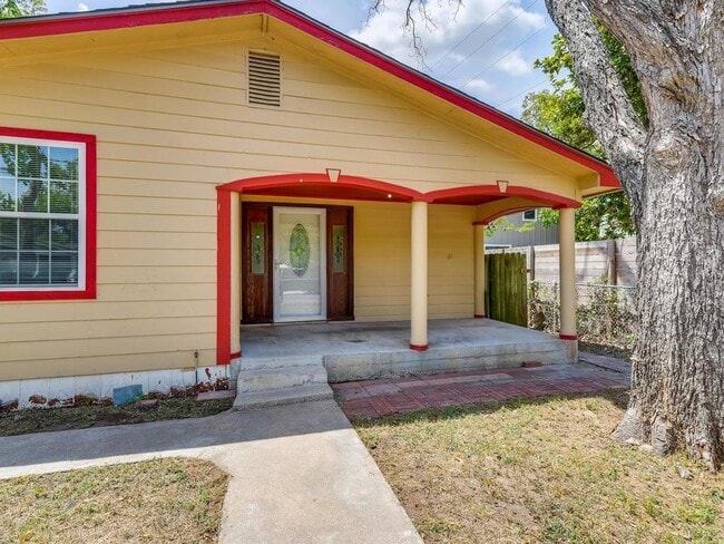 Photo - 6203 Felix Ave