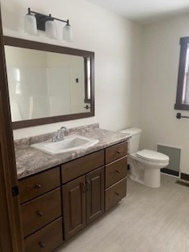 Photo - 20209 62nd Ave Casa Adosada