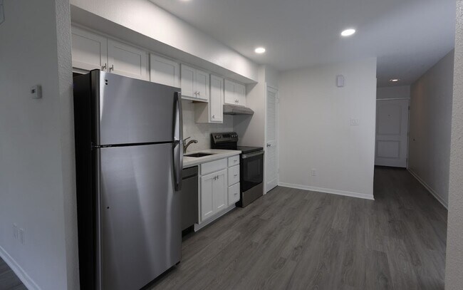 Photo - 12900 Walden Rd Unit G 711