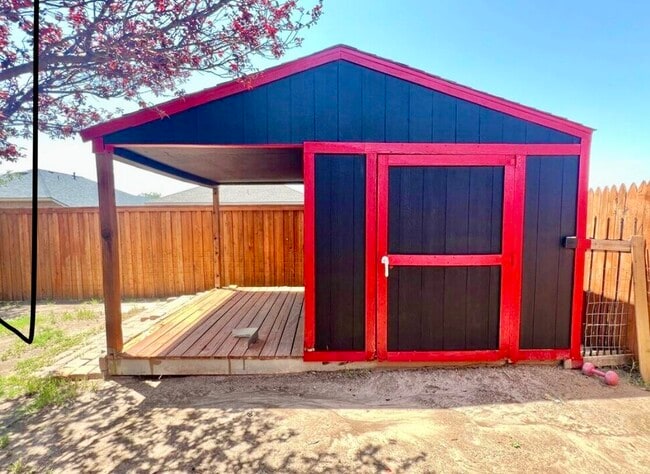 Photo - 6805 36th St