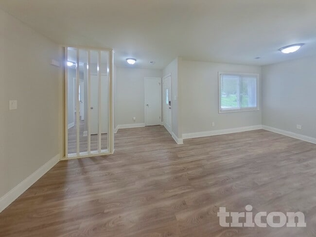Photo - 8717 Timbercrest Cir