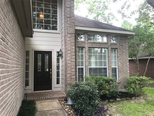 147 N Willow Point Cir
