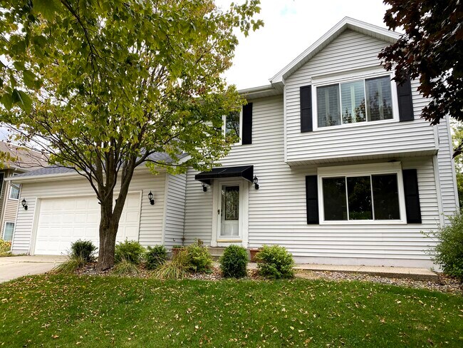 Photo - 3782 13th Ave SW House