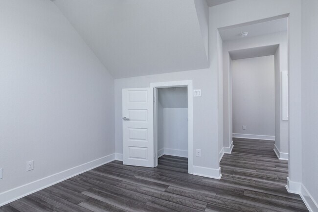 Photo - 7603 Coral Lk Dr