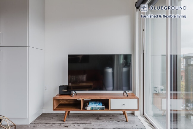 Photo - 1427 11th Ave Unidad FL6-ID784